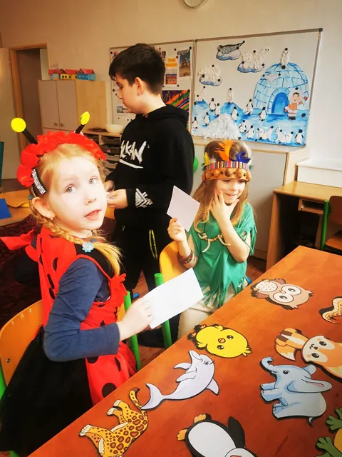 Karneval ve škole a školce, fotka 45 z 46